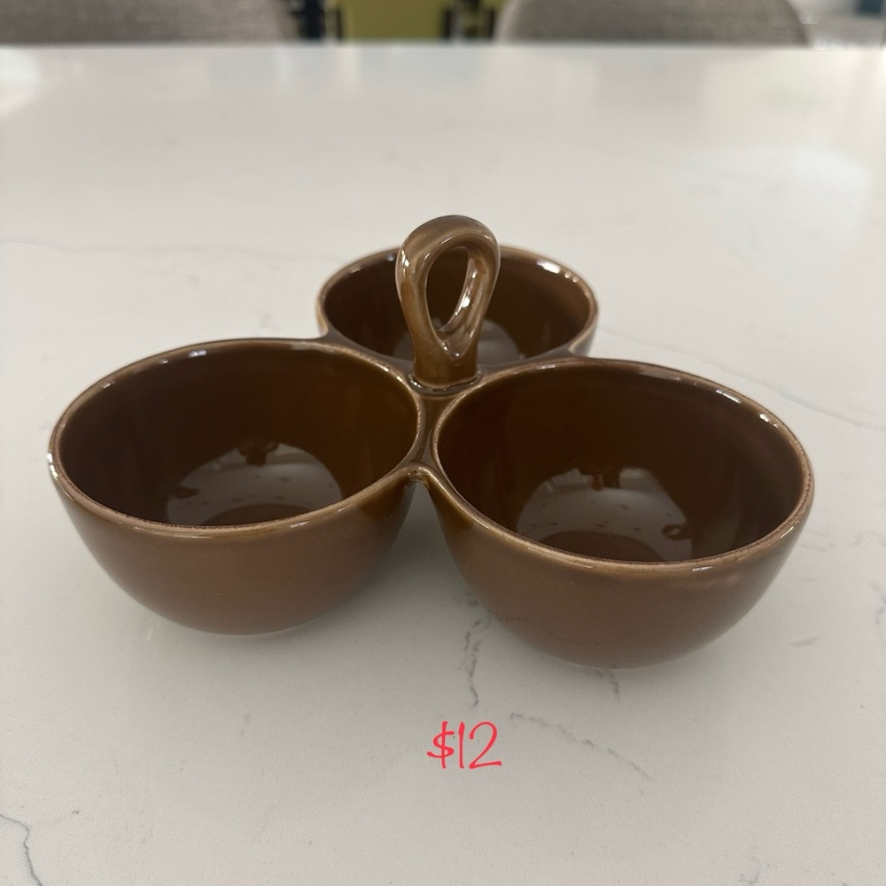 Taste of Home serving dish
